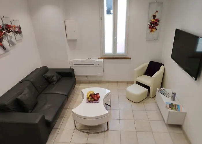 Apartmán Centre T3 Carre D'or Calme Air Conditionne Wifi Cannes